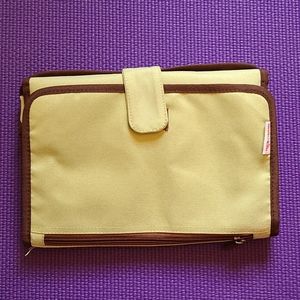 Munchkin travel changing pad